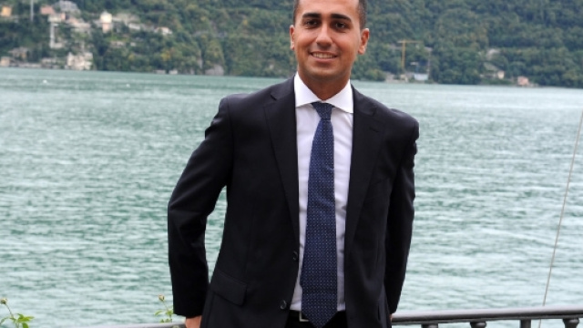 Mi candido a premier per far risorgere l'Italia" - huffingtonpost.it