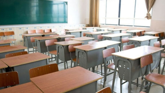 Personale ATA nelle scuole, i sindacati scrivono al Ministro Fedeli