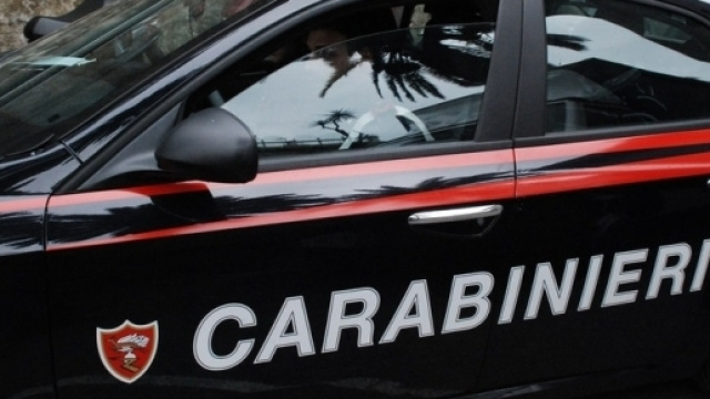 Due carabinieri coinvolti in un presunto stupro a Firenze.
