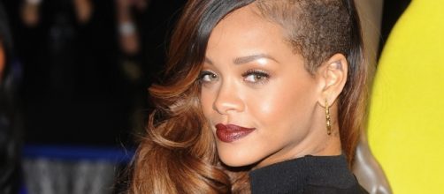 Rihanna releases new makeup line. [Image via Flickr/Celebrityabc]