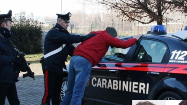 I due giovani sono stati arrestati dai Carabinieri. Nella foto piccola in basso a destra Corrias e Schirru.