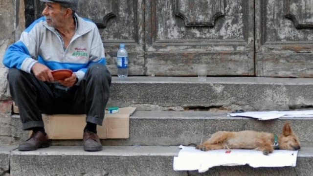 Reddito d'inclusione, via libera dal Governo: ecco chi potr&agrave; richiederlo e come fare
