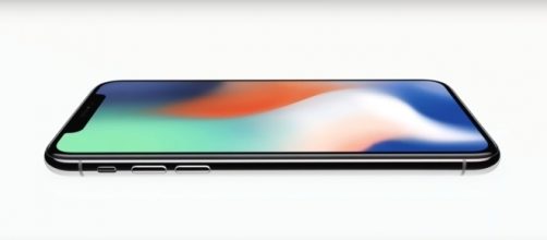 Apple iPhone X (Apple/YouTube) https://www.youtube.com/watch?v=K4wEI5zhHB0