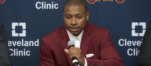 Isaiah Thomas lands a role on NBC's "Law & Order:SVU." [Image via Ximo Pierto/YouTube]