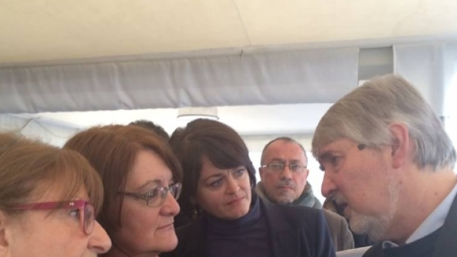 Pensione anticipata donna e aumento requisiti uscita: le novit&agrave; del confronto Governo-sindacati.