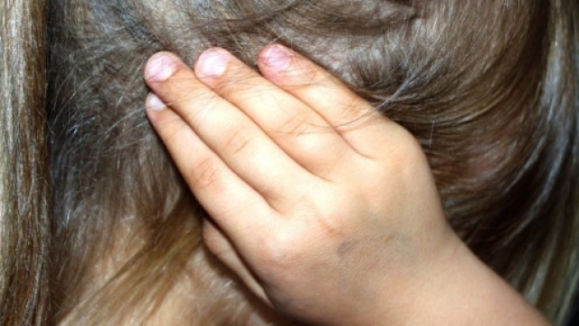 Tentata violenza carnale su una bimba di soli 6 anni.