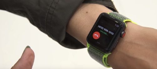 Apple Watch Series 3 first look - YouTube/The Verge Channel