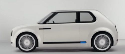 Honda Urban EV Concept. Photo by www.youtube.com/DarrellEtherington