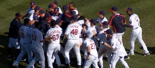 Indians celebration [Image by Andrew|Wikimedia Commons| Cropped | CC BY-SA 2.0 ]
