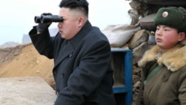 Di&aacute;rio do Poder - com. lo sguardo attento del leader supremo