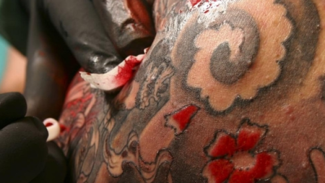 I tatuaggi possono essere rischiosi per la salute
