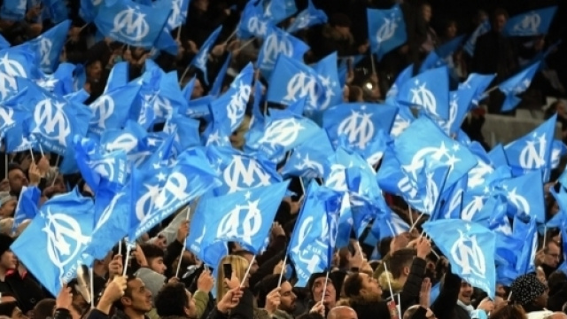 Les supporters de l'OM attendent une r&eacute;action de l'&eacute;quipe ce soir en Europa Ligue - bfmtv.com