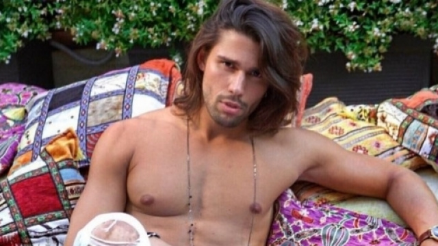 Luca Onestini al Grande Fratello Vip: l'annuncio a Uomini e Donne - pourfemme.it