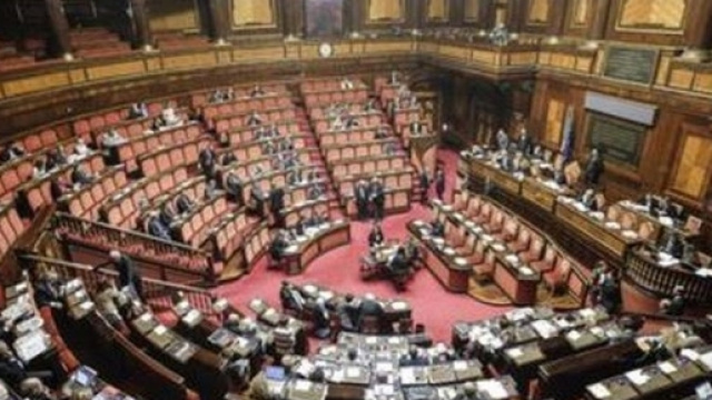 Rischio numeri, lo ius soli affonda, il Senato cancella il voto ... - ilmessaggero.it