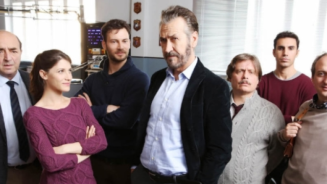 Rocco Schiavone: sono iniziate le riprese della seconda stagione - panorama.it