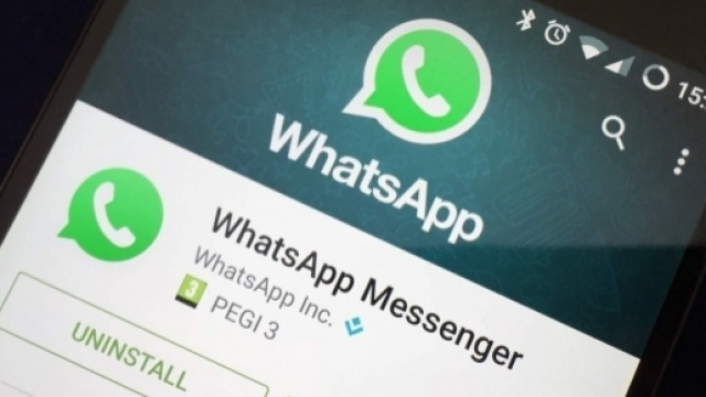 WhatsApp, &egrave; in arrivo una multa da 50 mila