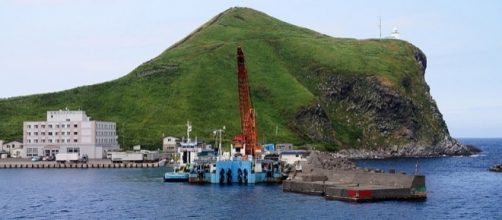 Cape Peshi in Rishiri Island Hokkaido (Credit &ndash; 663highland &ndash; Wikimedia Commons)