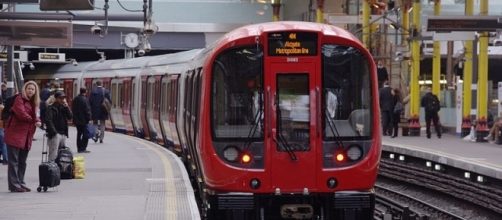 London Underground train (Credit &ndash; mattbuck &ndash; Wikimedia Commons)