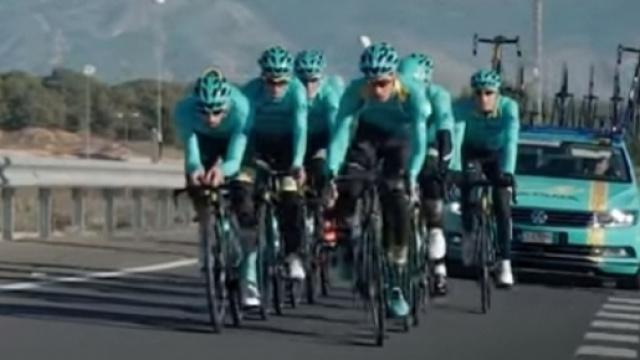 La Astana con cinque nuovi corridori nel 2018