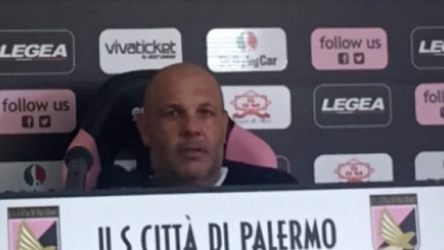 L'allenatore del Palermo Tedino