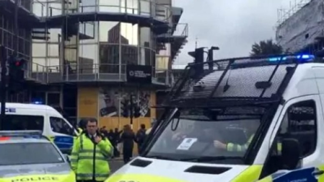 Londra attentato nella metropolitana - today.it