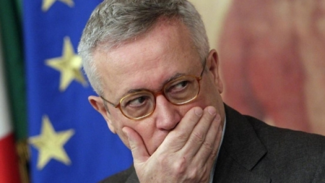 Giulio Tremonti affianca Vittorio Sgarbi nel movimento Rinascimento - liberoquotidiano