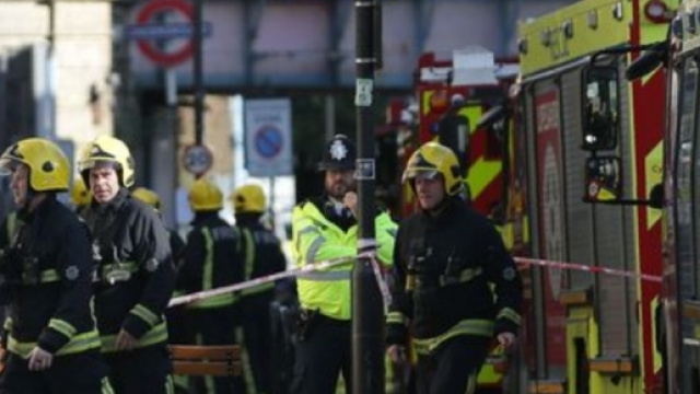 Sono 22 i passeggeri feriti in modo non grave nell'esplosione alla fermata della metro di Parsons Green.Fonte:https://www.loccidentale.it/