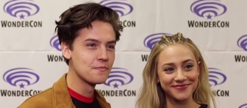 Cole Sprouse and Lili Reinhart star as one of the two main couples in "Riverdale." (YouTube/Access Hollywood)
