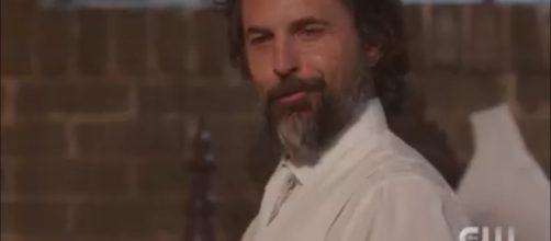 Image courtsey-The CW Television Network-youtube screenshot