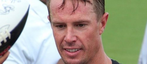 Marty Ice needs to show us excellence. Thomson 200 via Wikimedia Commons