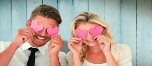 O homem emite sinais claros quando est&aacute; apaixonado por uma mulher