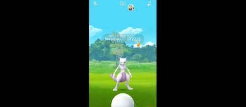 'Pokemon GO' glitch to re-roll a Legendary Raid Boss combat power - YouTube/CrotaGaming