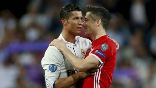 Lewandowski r&eacute;pond &agrave; l'int&eacute;r&ecirc;t du Real Madrid !