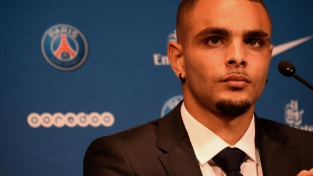 PSG - Layvin Kurzawa : Paris Saint Germain - madeinparisiens.com