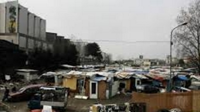 Uno dei tanti campi rom che si trovano nel nostro paese