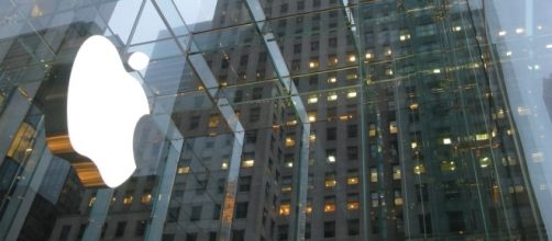 Apple has new guidelines for its App Store/Photo via Rob Pongsajapan, Flickr