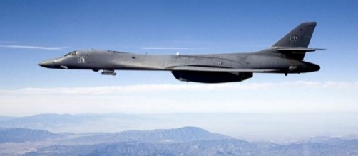 B-1B Lancer carrying the Sniper pod (Credit &ndash; Steve Zapka &ndash; Wikimedia Commons)