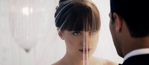 Dakota Johnson, Image via YouTube/Moviefone