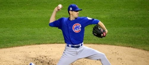 Kyle Hendricks pitching in the 2016 World Series - Wikimedia Commons