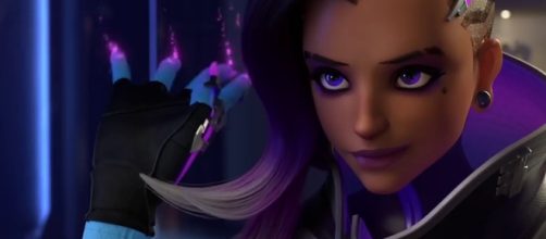 'Overwatch' hero Sombra. [image source: YouTube/Allsoproductions]