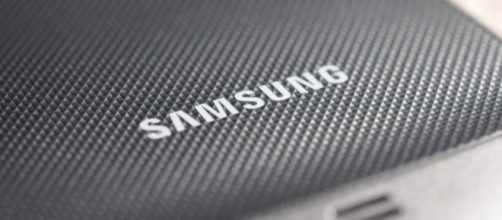 Will Galaxy S9 come with notch on the top similar to iPhone X? / Photo via Opopododo, Flickr