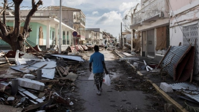 L'ouragan Maria devient &laquo; extr&ecirc;mement dangereux &raquo;