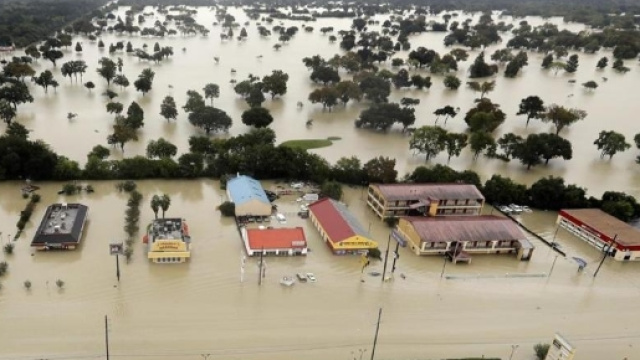 L'uragano Harvey fa almeno 14 morti in Texas. Trump: disastro ... - lastampa.it