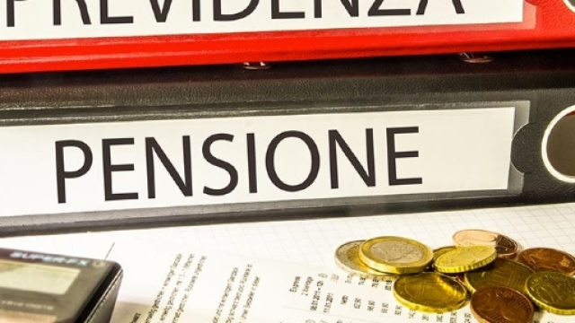 Pensioni e Naspi finiscono in una proposta di Legge popolare della UIL, via alle firme