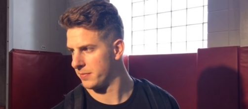 Brandon Reilly goes above and beyond for Buffalo Bills Photo Credit: Gregg Peterson on You Tube