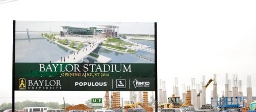 It was built on lies. Hannah Welborn via Wikimedia Commons