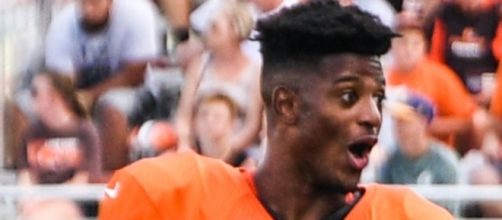 Rashard Higgins in 2017 training camp [Image by Erik Drost |Wikimedia Commons| Cropped | CC BY- 2.0 ]