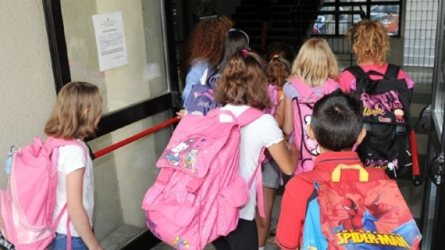 Addio alle bocciature alla scuola elementare e alle medie