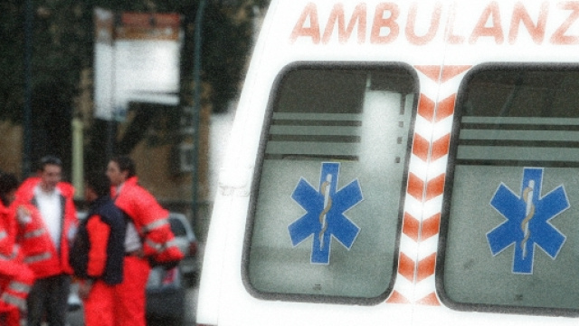 Sul luogo dell'incidente &egrave; intervenuta un'ambulanza del 118.