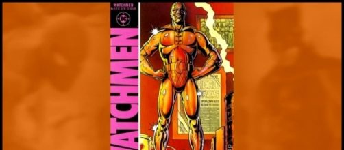 Damon Lindelof used a replica of the statuette to tease pre-production start of 'Watchmen' on HBO. / from 'YouTube' screen grab (ComicBookCast2)